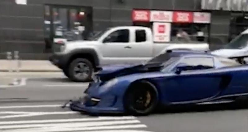  - La pépite du jour : il détruit sa Porsche Carrera GT en plein New-York et continue son chemin