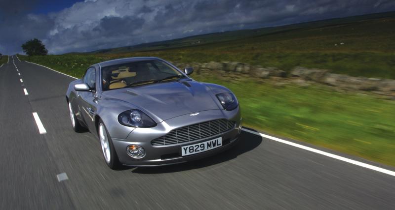  - Aston Martin V12 Vanquish : la GT britannique à boîte F1 fête ses 20 ans