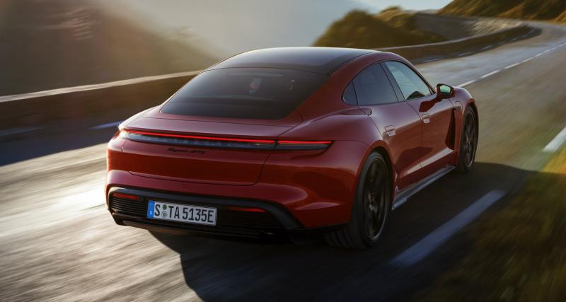  - Porsche Taycan GTS (2022) : meilleure autonomie et style plus sportif