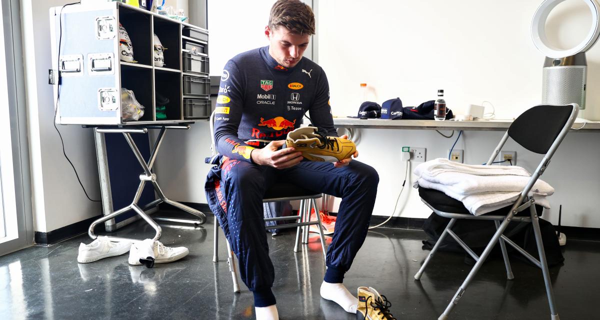 Puma célèbre le titre de Max Verstappen avec une paire de chaussures dorées