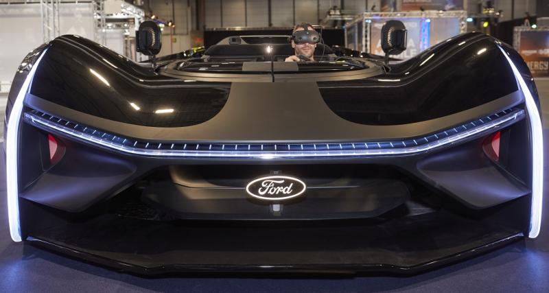  - Ford transforme le concept P1 de son équipe esport Fordzilla en simulateur grâce à HP