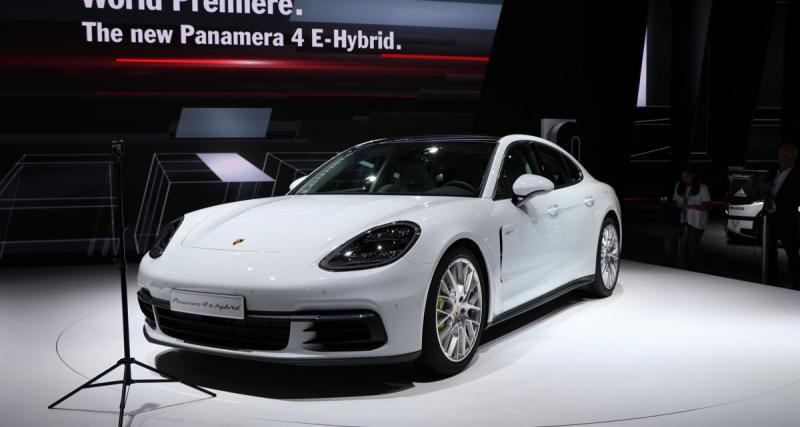  - En direct du Mondial de l'Auto : Porsche Panamera II