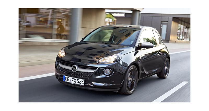  - Opel Adam : séries spéciales Black Link et White Link à Francfort