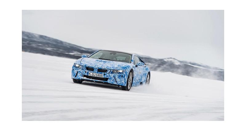  - BMW i8 : le modèle de série en pleine séance de tests