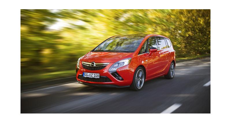  - Prix de l'Opel Zafira Tourer CDTI BiTurbo : 31 900 euros 