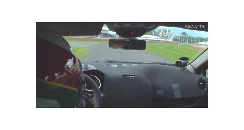  - Renault Clio 4 R.S. (2012) : un tour de circuit en vidéo