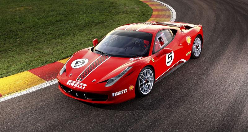  - Ferrari 458 Challenge : de la route à la piste