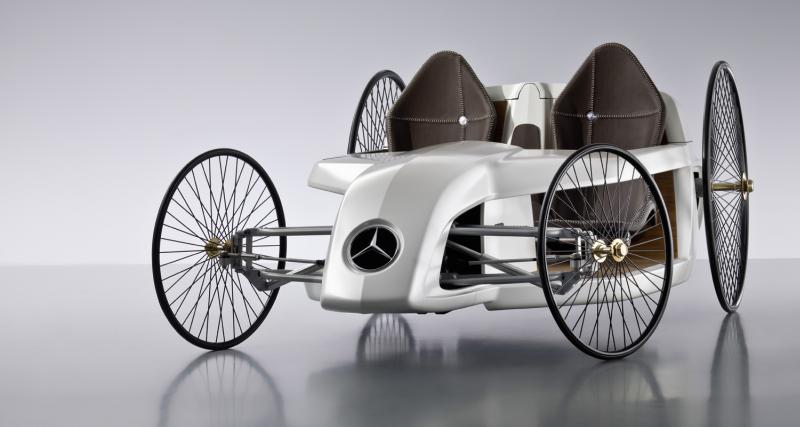  - Mercedes-Benz F-Cell Roadster
