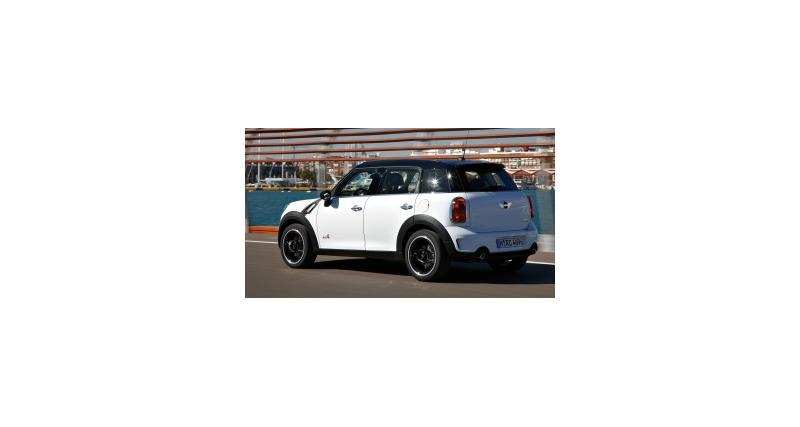 - Fiat 500 L contre Mini Countryman : king size pour les mini rétros
