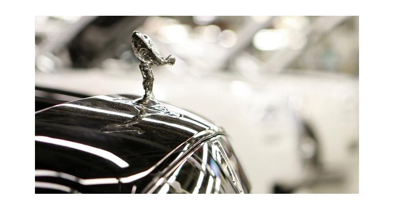  - Rolls-Royce songe officiellement à un SUV