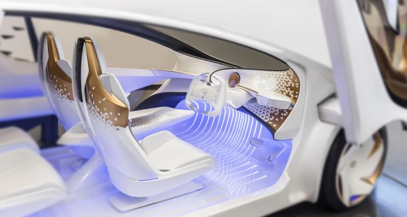 Toyota Concept-i : intelligente mais pas tout à fait autonome - Le conducteur toujours aux commandes, enfin presque