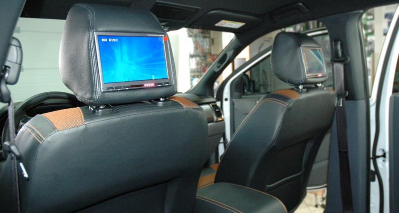  - Installation : Un système vidéo pour les passagers arrière dans un Ford Ranger