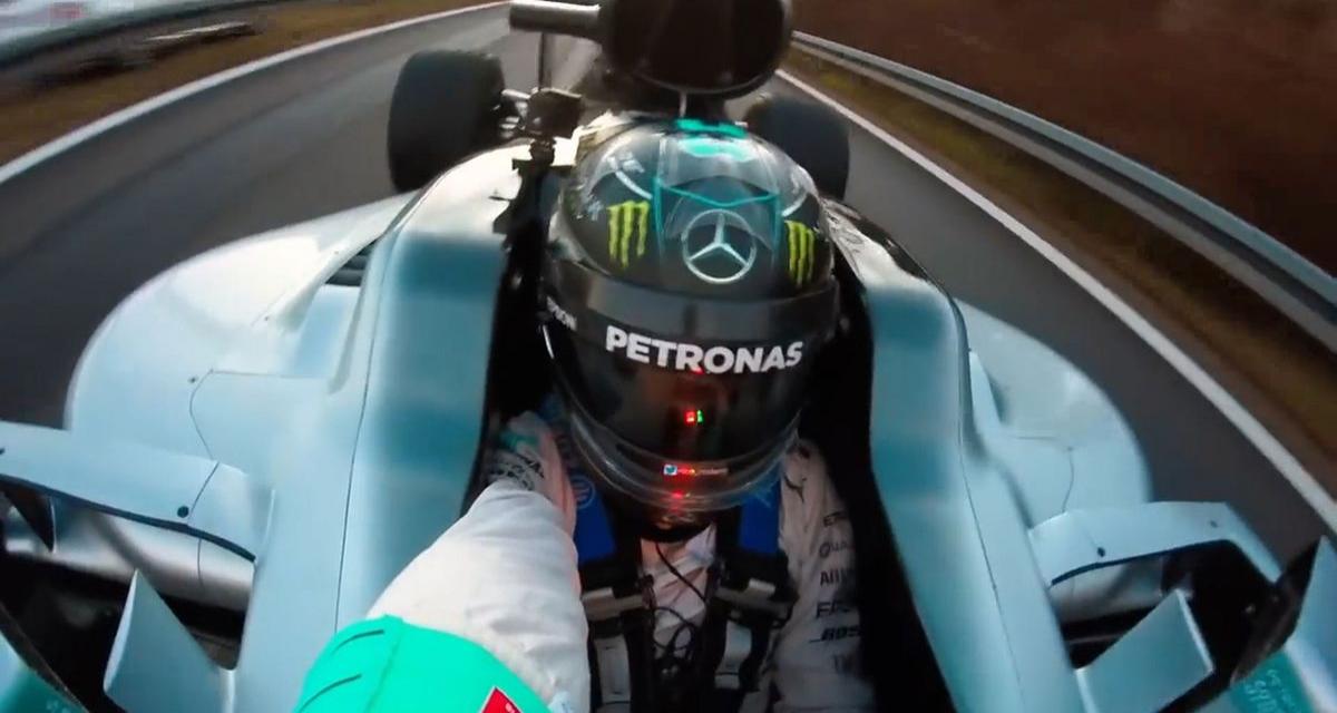Nico Rosberg ose prendre des selfies à bord de sa Formule 1