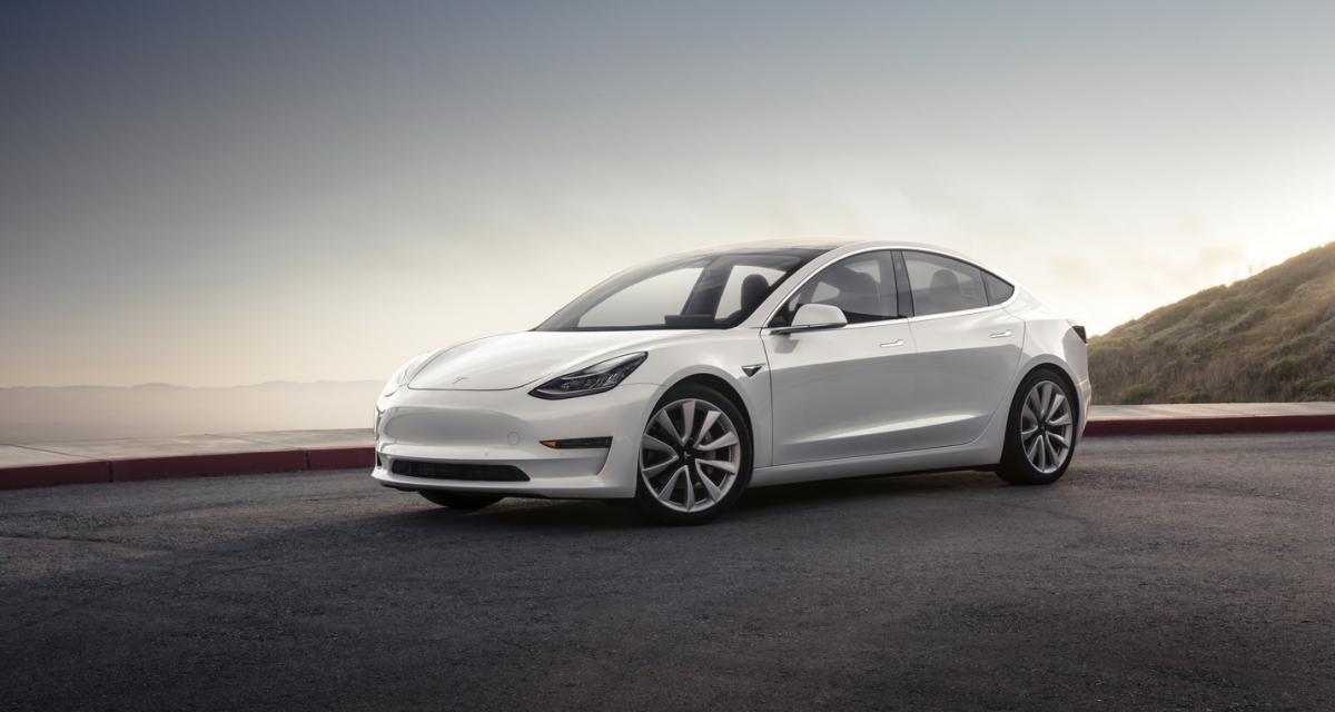 Tesla Model 3 : les versions Performance et quatre roues motrices en 2018