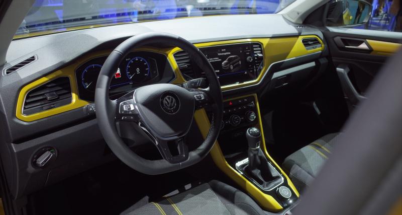 Volkswagen T-Roc : le Tiguan, taille M - Habitacle simple mais ultra habitable