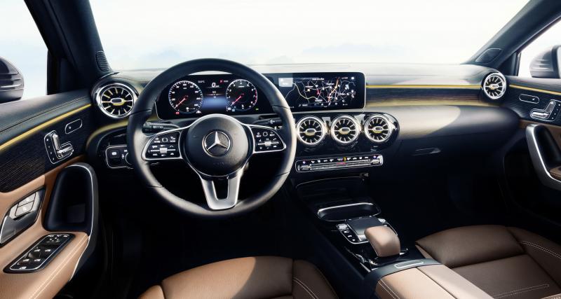 Salon de Genève 2018 - Mercedes lève le voile sur l'habitacle de la nouvelle Classe A