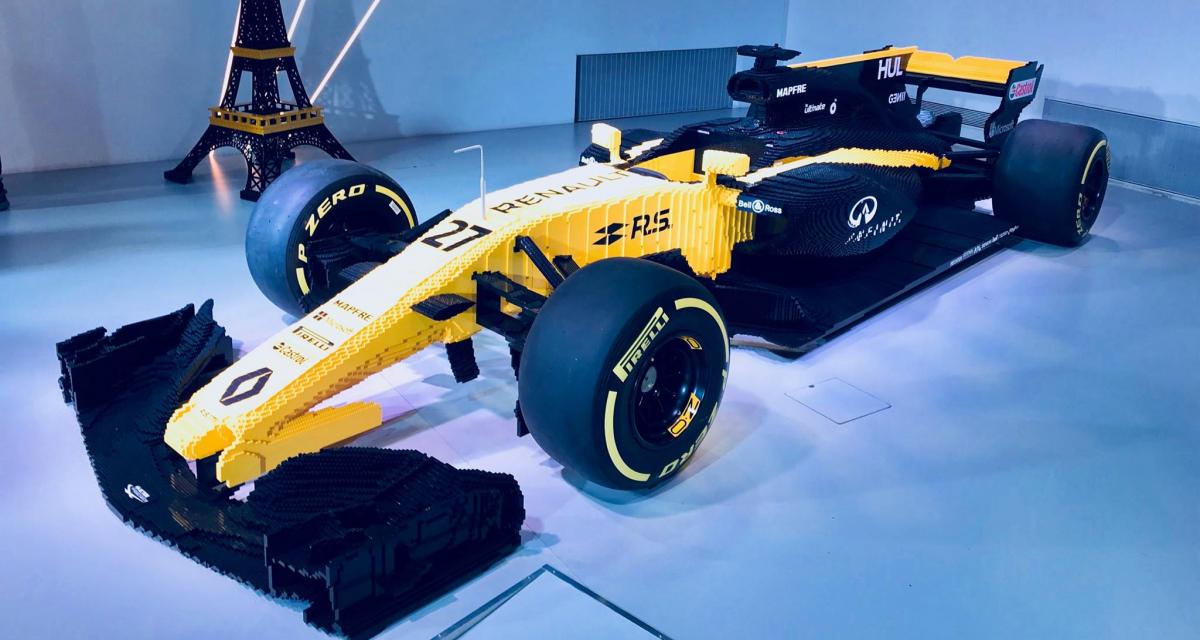 Une maquette de F1 en Lego à l'Atelier Renault