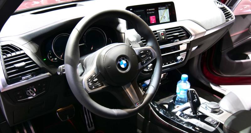 Salon de Genève 2018 : BMW X4, il fait déjà peau neuve (photos et vidéo) - Meilleur habitabilité à l’arrière