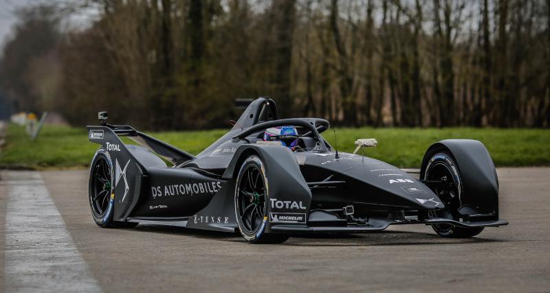  - DS teste sa future Formule E à Versailles