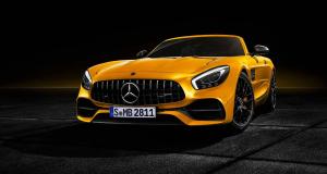 Mercedes-AMG GT Coupé 4 portes : Hamilton joue au marchand de jouets - Mercedes-AMG GT S Roadster : le chaînon manquant