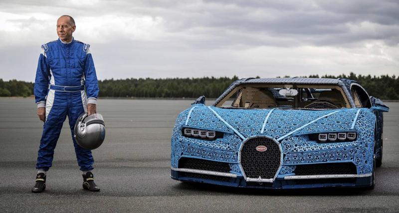  - Lego Technic recrée une Bugatti Chiron roulante à l’échelle 1