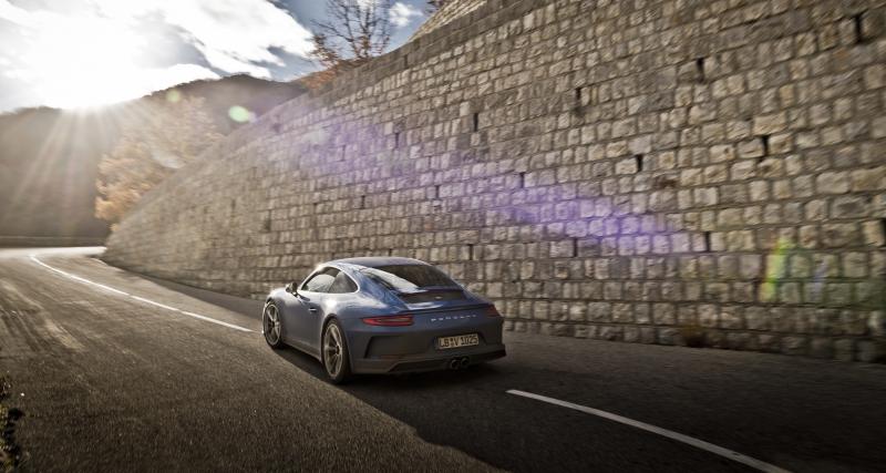 La future Porsche 911 GT3 conserve la boîte mécanique ! - Image d'illustration sans rapport direct avec l'article