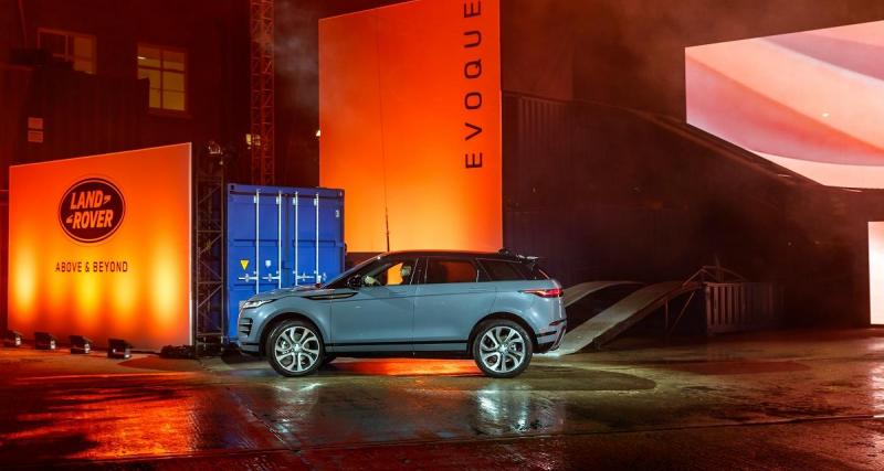 Le nouveau Range Rover Evoque en 4 points - Le Range Rover Evoque se renouvelle et s’offre une sacrée cure de jouvence.