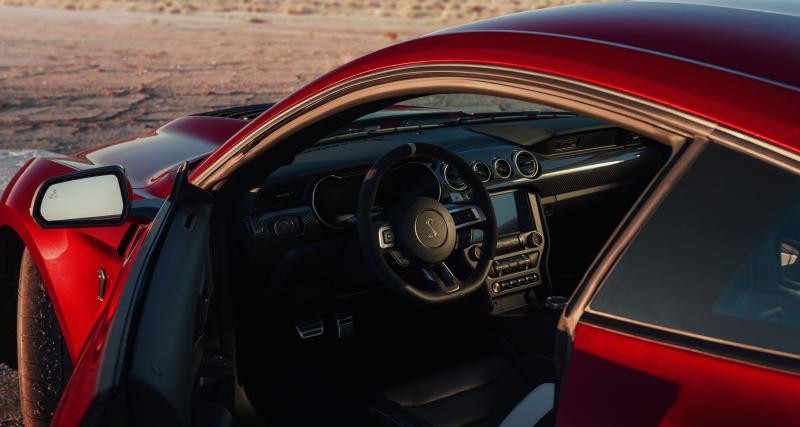 La Ford Mustang Shelby GT500 2020 en 4 points - Habitacle