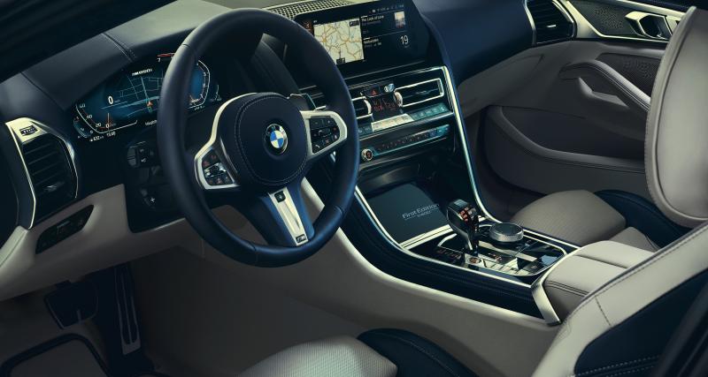 BMW Série 8 Coupé : la « First Edition » en quatre points - La BMW Série 8 « First Edition » s’orne du Blue Frozen