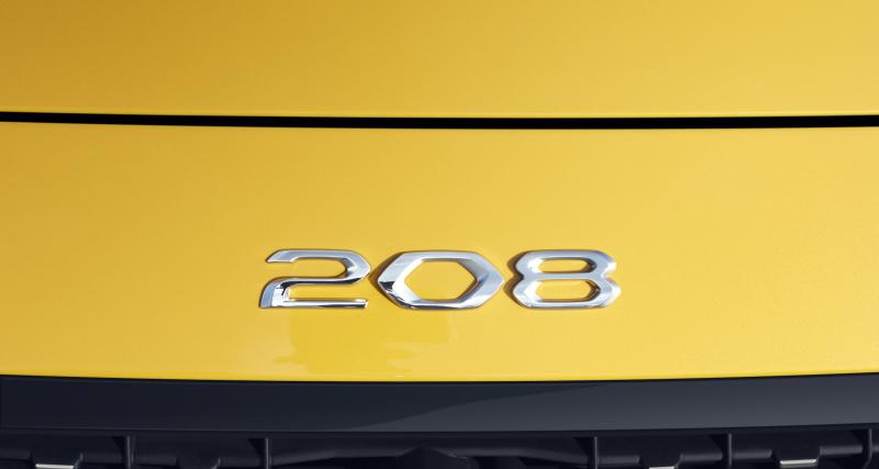 Peugeot 208 vs Opel Corsa : ennemies de l’intérieur ? - Fiches techniques rapprochées