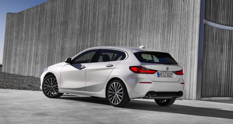 Nouvelle BMW Série 1, la voilà ! - La troisième génération de la BMW Série 1 perd sa propulsion distinctive mais compte bien garder tout son dynamisme.