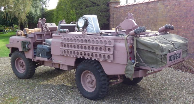 Land Rover Series 2A Pink Panther : la panthère rose au service de sa Majesté - Pourquoi la couleur rose ?