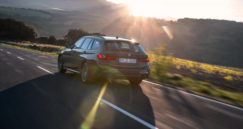 BMW Série 3 Touring : le break à l’hélice en trois points - Changement de coffre