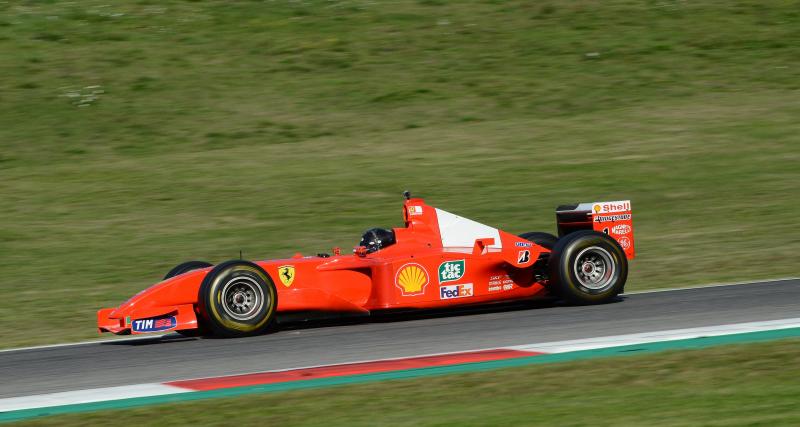  - La Ferrari F2002 de Schumi aux enchères