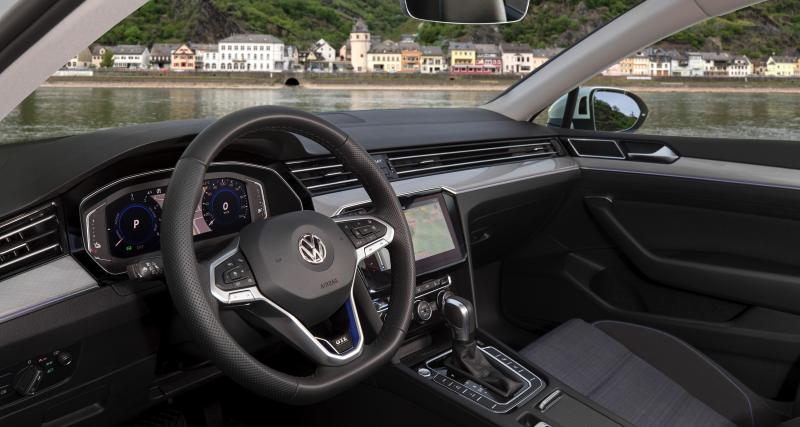 Essai de la VW Passat SW GTE : nos impressions au volant du break hybride rechargeable de Volkswagen - A l’intérieur : La générosité comme leitmotiv
