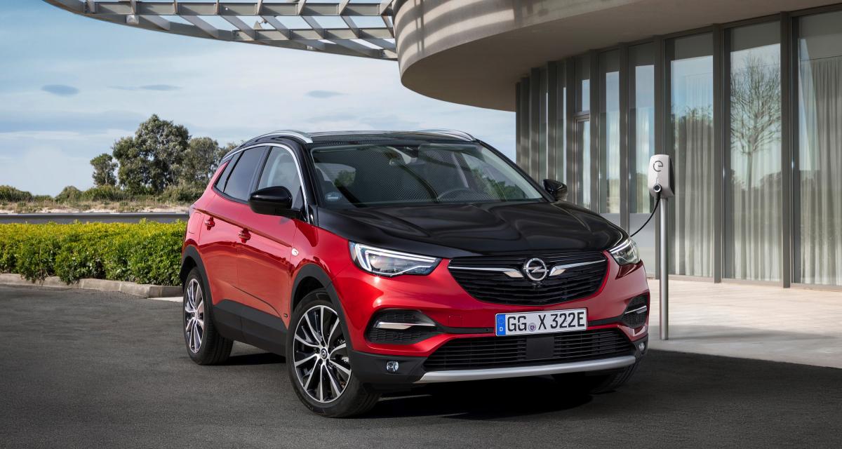Opel Grandland X Hybrid4 : à partir de 47 750 euros, tous les prix du SUV 