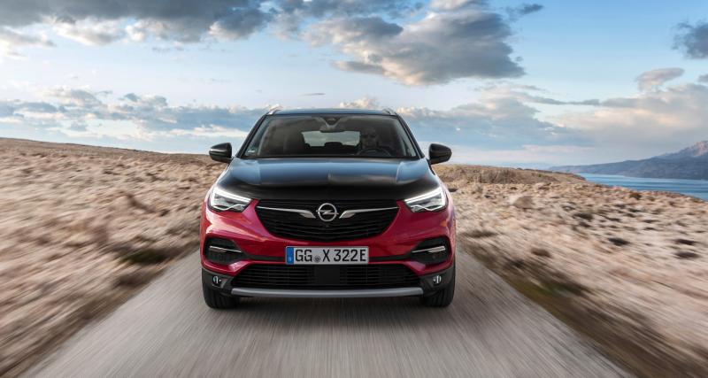 Opel Grandland X Hybrid4 : à partir de 47 750 euros, tous les prix du SUV - Les tarifs du SUV hybride