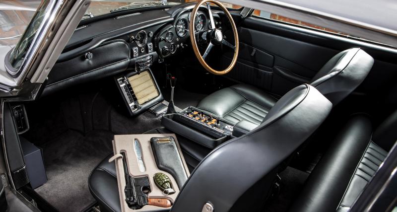 Aston Martin DB5 de James Bond : le joujou mythique de l’agent 007 à vendre aux enchères - Une association bénéfique