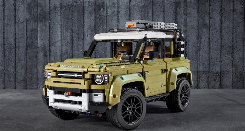 Land Rover Defender : la version Lego Technic disponible le 1er Octobre - Reproduction réussie