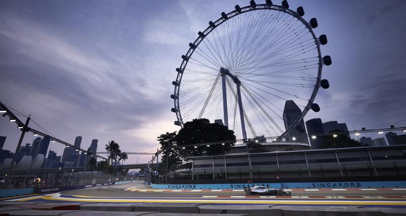 Grand Prix du Japon 2021 - Valtteri Bottas et Sir Lewis Hamilton à l'arrivée du Grand Prix du Japon 2019