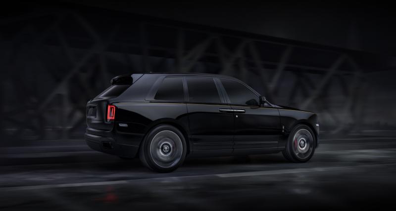 Rolls-Royce Cullinan Black Badge : noir c’est noir - Mise à jour moteur