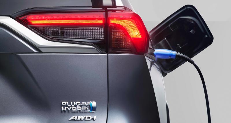 Toyota Rav4 Plug-in Hybrid : le SUV hybride rechargeable en 3 points - Parlons technologies 
