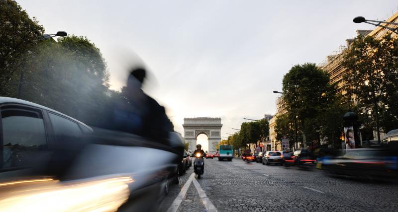  - Stationnement à Paris : Anne Hidalgo enfonce le clou