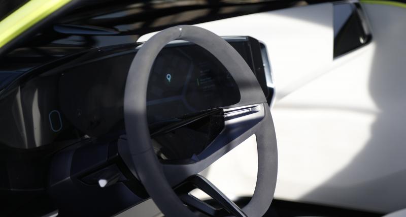 Opel GT X Experimental : un SUV profilé et 100% électrique au FAI 2020 - Une grande simplicité intérieure