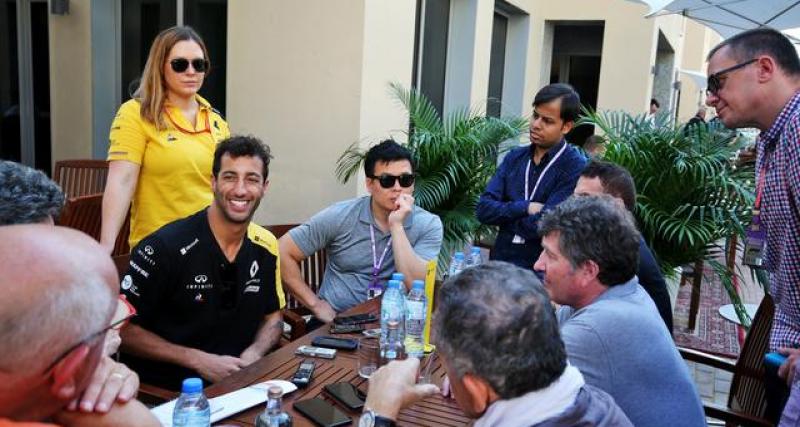 F1 : le shooting photo avec Ocon et Ricciardo en vidéo ! - Esteban Ocon