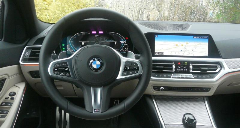 Essai de la BMW Série 330e : à moitié électrique, toujours dynamique - La BMW Série 330e offre jusqu'à 292 chevaux et une double personnalité lui permettant d'évoluer en silence.