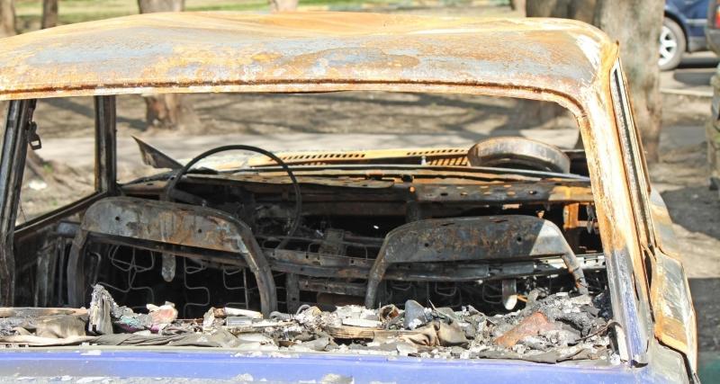  - Plus de 3500 voitures de location ont brûlé en Floride !