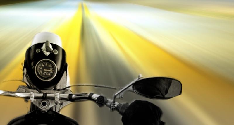Flashé à moto à 154 km/h sur une route limitée à 80 km/h - Photo d'illustration