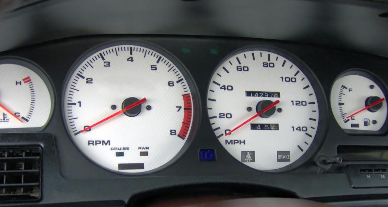  - Les 1200 chevaux d’une Toyota Supra lâchée sur l’autoroute à 300 km/h !