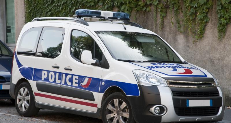 Arnaque à l’attestation : un faux policier arnaque une victime de 1000 euros - Photo d'illustration
